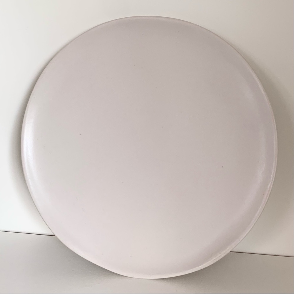 Ralph Lauren made in Italy stoneware plate